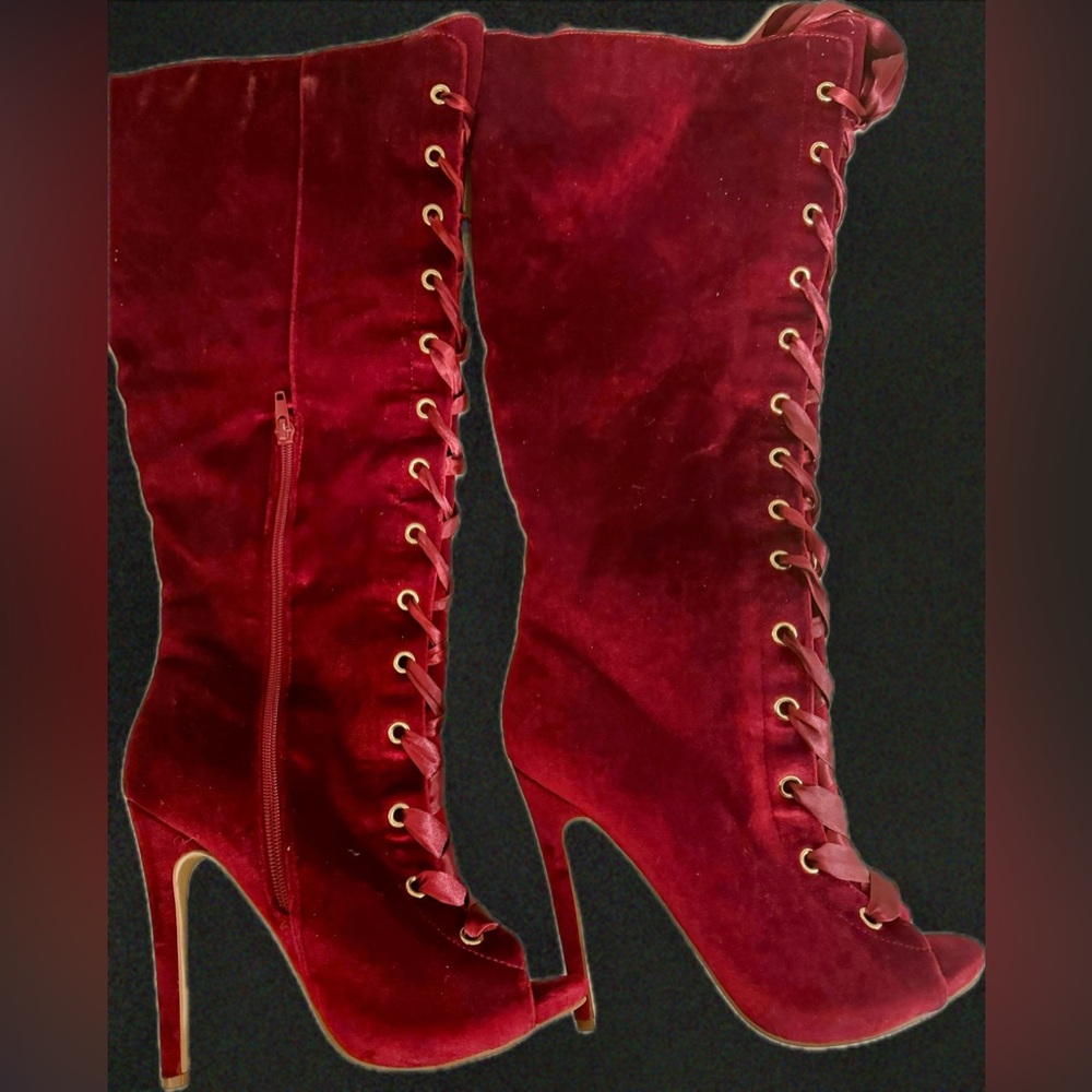 Cute Boots‼️NWOT‼️